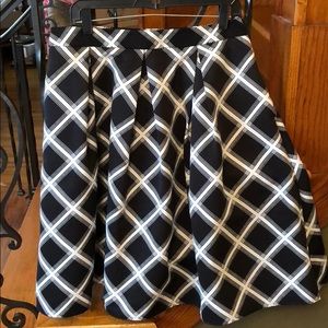 Express Pleated Plaid Skirt with Pockets